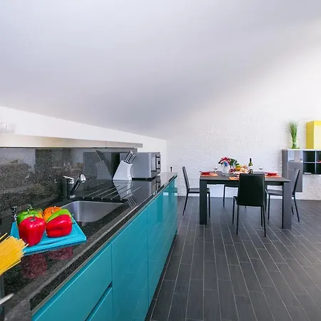 Апартаменты Colonno Penthouse Сала-Комачина